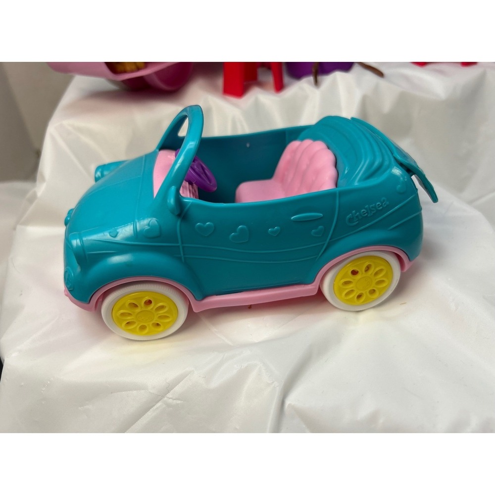 Barbie Club Chelsea Camper Playset FXG90 Pink Caravan Blue Car Doll Accessories - Picture 15 of 16